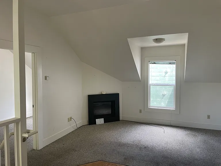 1168 10th St #5 — Photo 4
