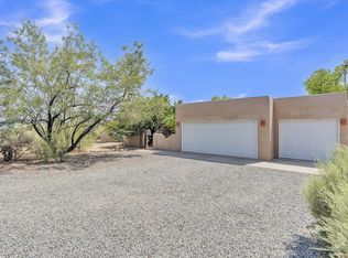 115 El Rey Dr NW, Corrales, NM 87048