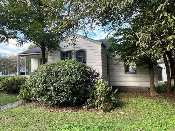 2698 Olympia Ave, North Charleston, SC 29405