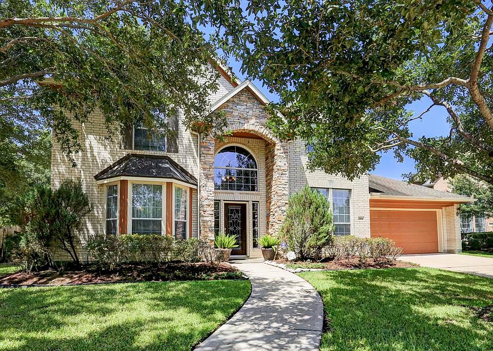 1st image of 2914 Drews Manor Ct
