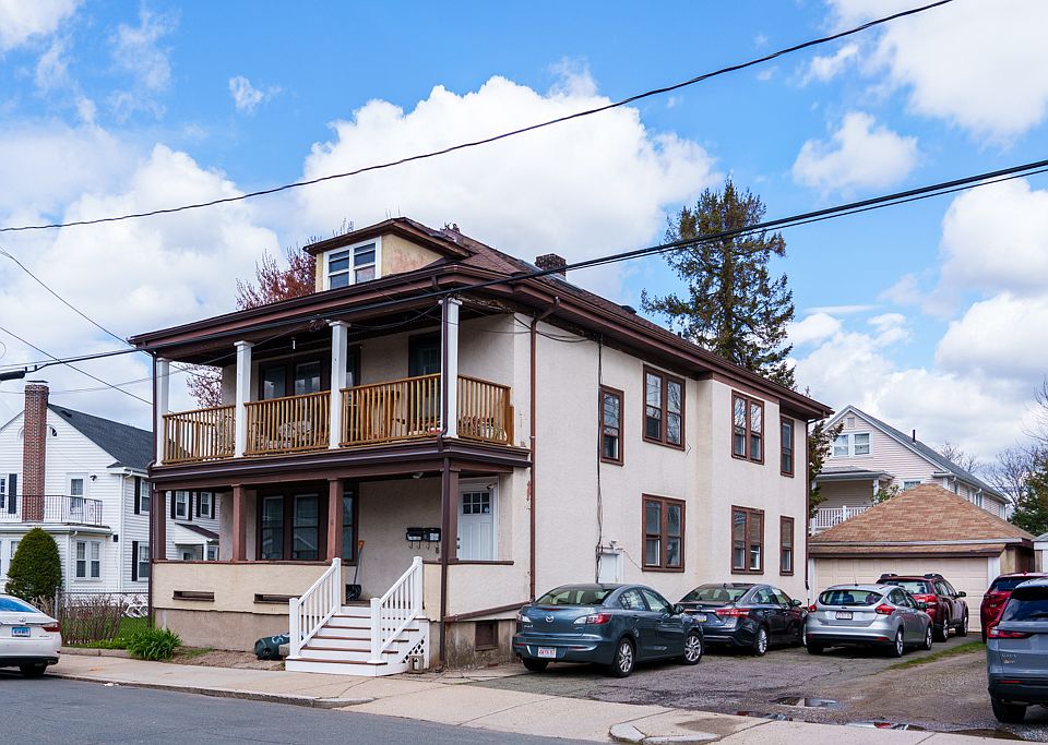 1st image of 8 Niles St #2D