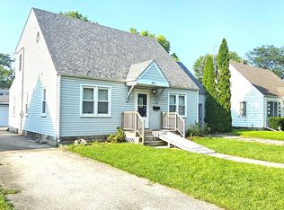 1221 Richmond St, Joliet, IL 60435