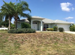 4006 E Gator Cir, Cape Coral, FL 33909