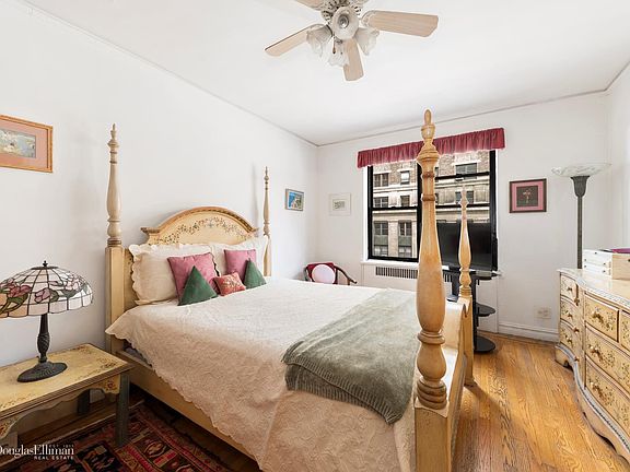 5th image of 257 W End Ave #3C