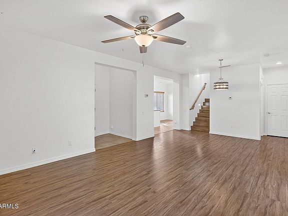 4th image of 15917 N 19TH Drive