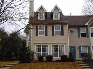 1936 Chancellor St, Hellertown, PA 18055