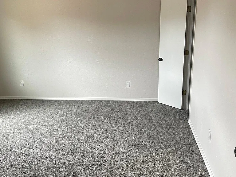 50 Hunsley Rd — Photo 9
