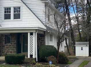 610 Hazelwood Rd, Ardmore, PA 19003