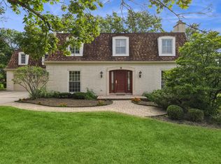 18 Shelburne Dr, Oak Brook, IL