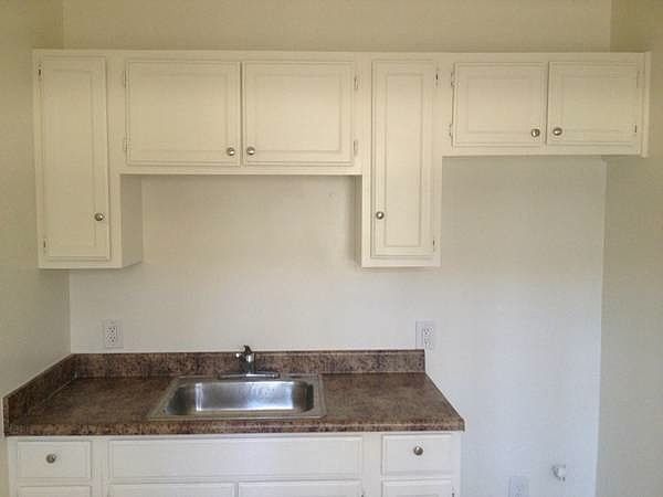 2nd image of 3528 W Adams Blvd APT 50