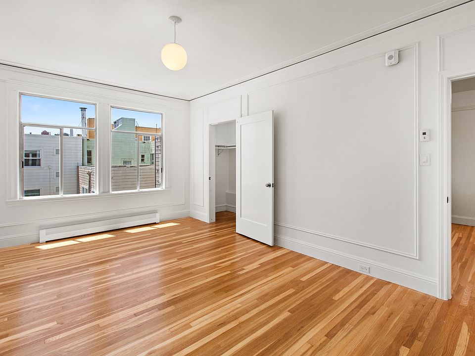1st image of 3260 Gough St #205