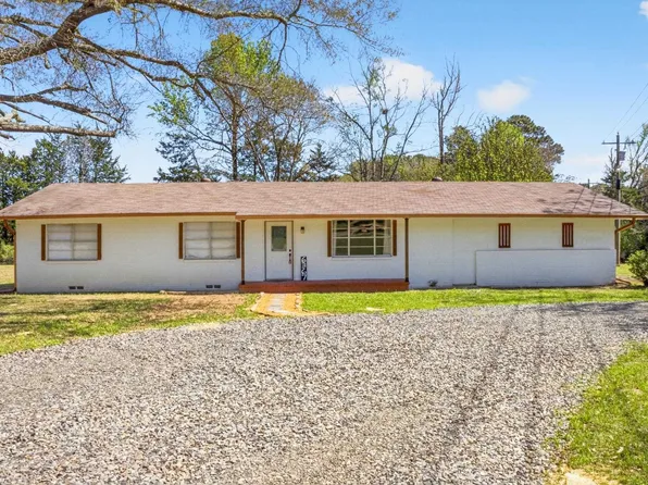 6367 Orange Rd, Big Sandy, TX 75755