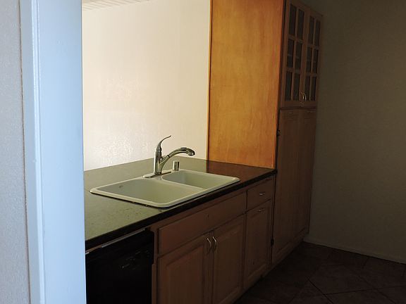 4th image of 43653 Stanridge Ave ##36