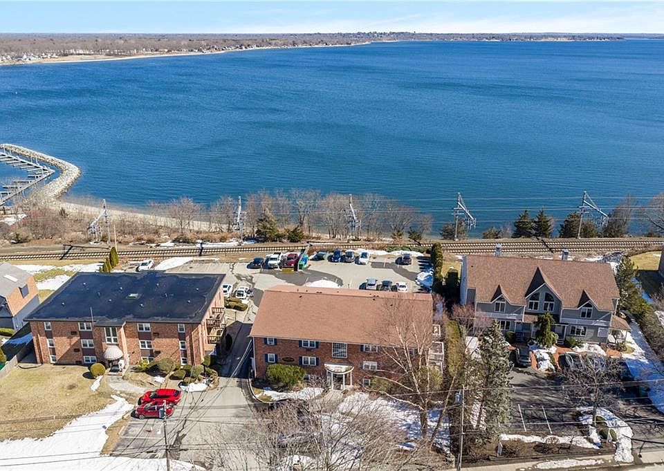 1st image of 4080 Post Rd APT 1