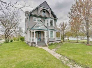 1705 Oshkosh Ave, Oshkosh, WI 54902