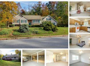 20 Maple Dr, Etters, PA 17319