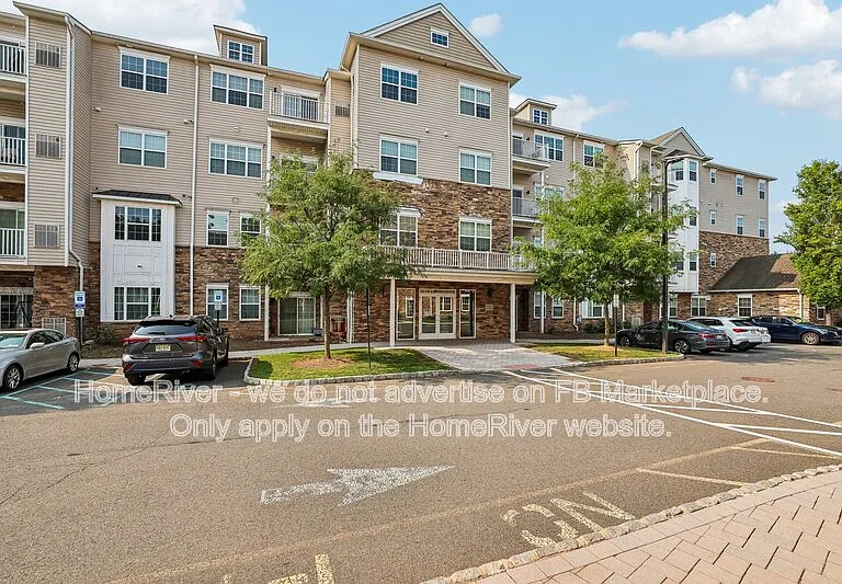 347 Pond Ln — Photo 22