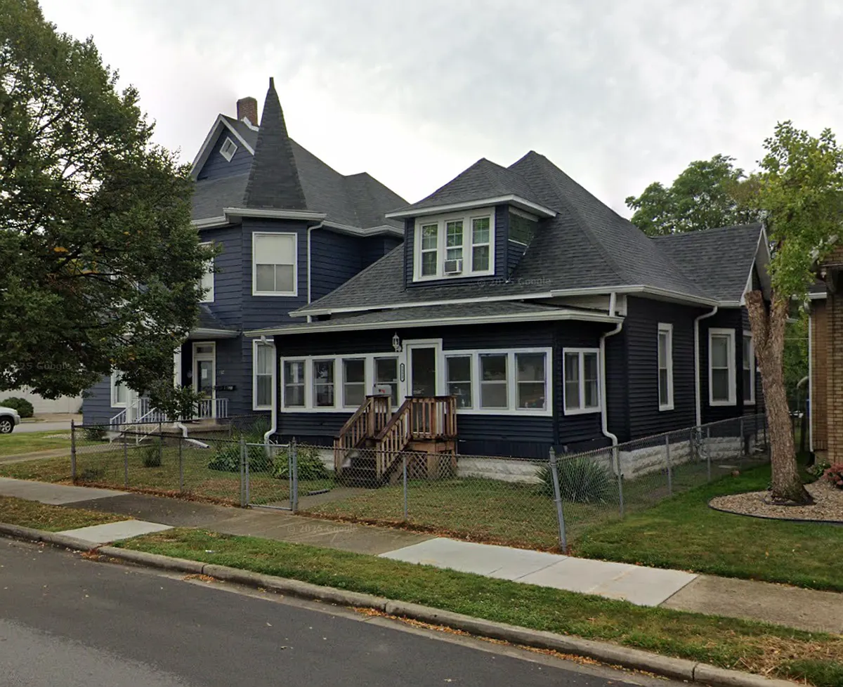 Building Photo - 1523 Poplar St
