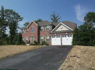 396 Triumphant Way, Falling Waters, WV 25419
