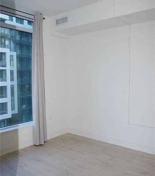 27 Bathurst St #1113 — Photo 14