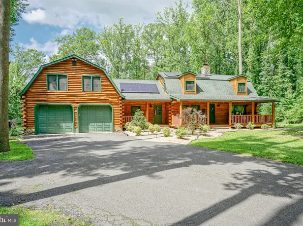 20 Springhill Rd, Mantua, NJ 08051