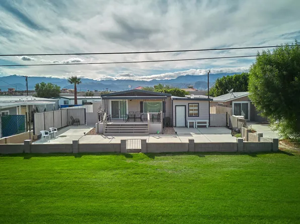 33640 Westchester Dr, Thousand Palms, CA 92276