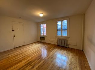 93 Perry St APT 11, New York, NY 10014