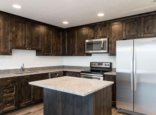 6920 Sully Ln, West Richland, WA