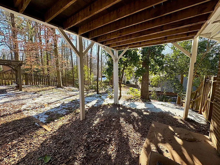 101 Knight Cir — Photo 24
