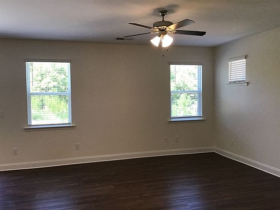 4th image of 1477 Weatherbrook Cir