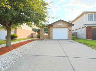 1604 Shoke Port St, Laredo, TX 78045