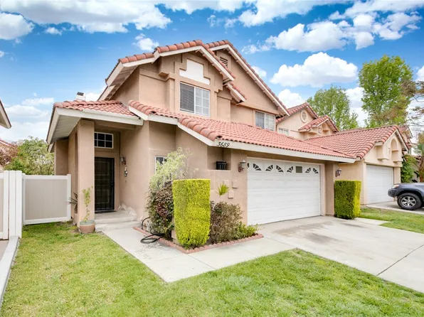3689 Snowdrift Dr, Riverside, CA 92503