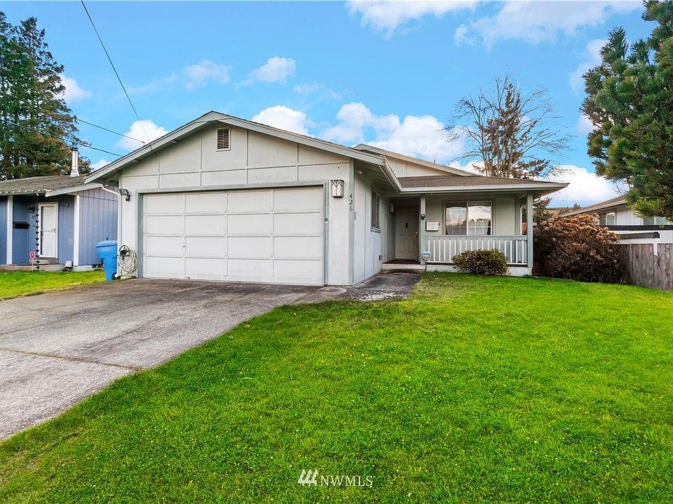 1st image of 426 2nd Ave NE