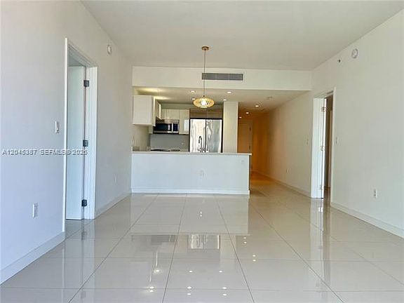 4th image of 9940 W Bay Harbor Dr #3B