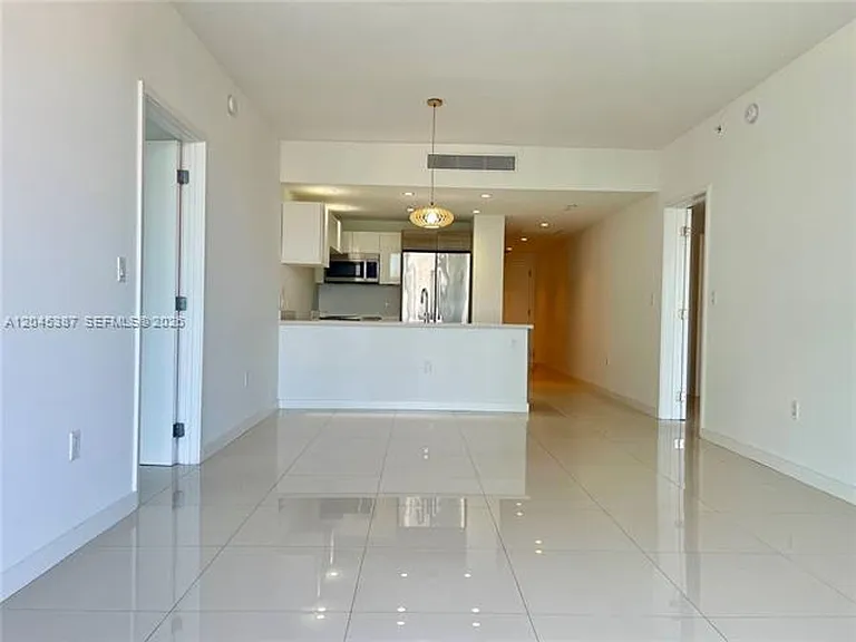 9940 W Bay Harbor Dr #3B — Photo 4