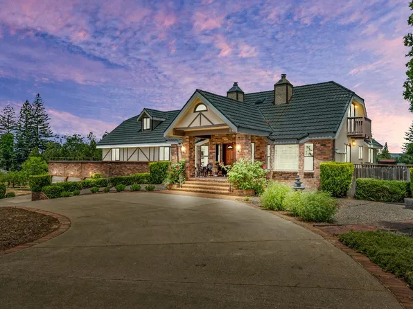 2244 Larsen Dr, Camino, CA 95709