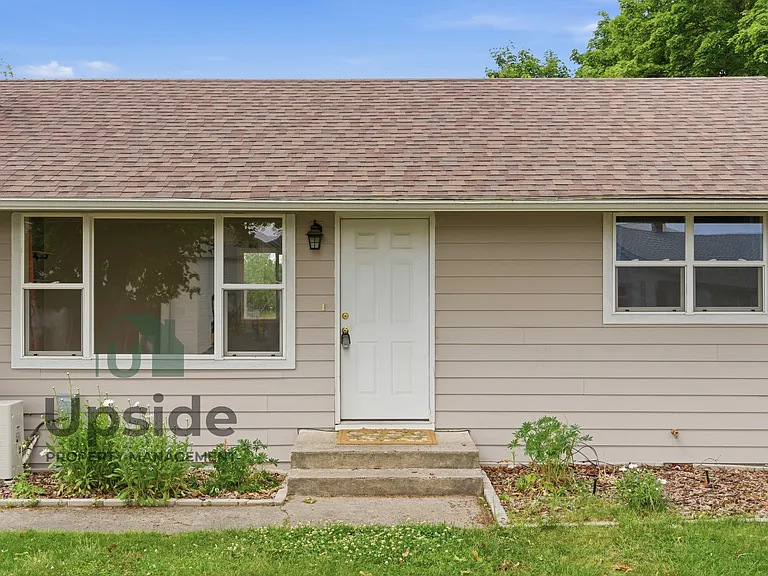 8719 E Valleyway Ave — Photo 44