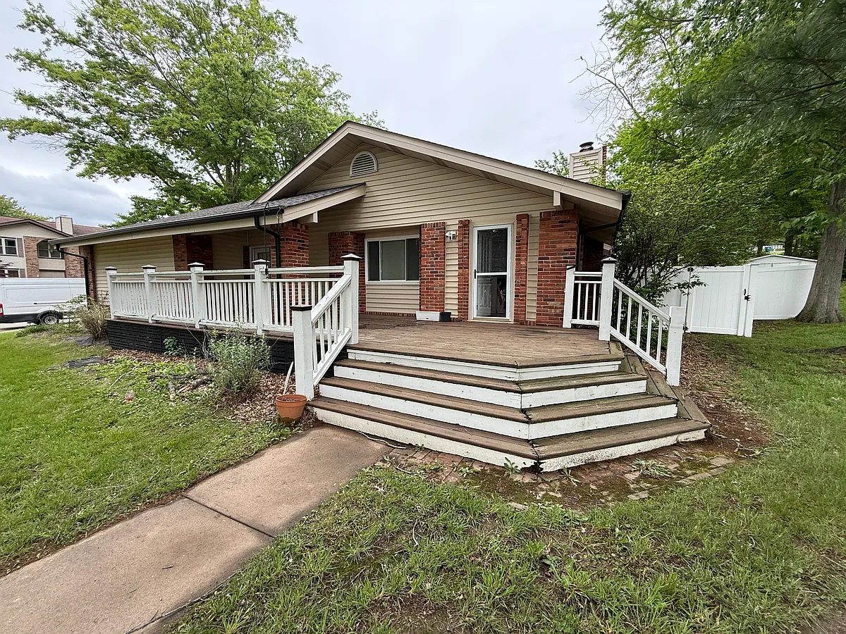 Building Photo - 6024 Amberset Ct