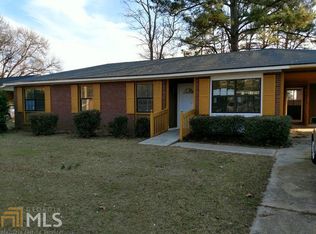 319 Athens St, Warner Robins, GA 31088