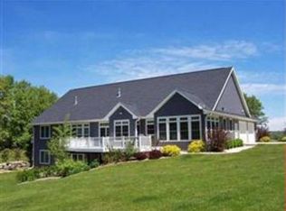 8423 Klevenville Riley Rd, Verona, WI 53593