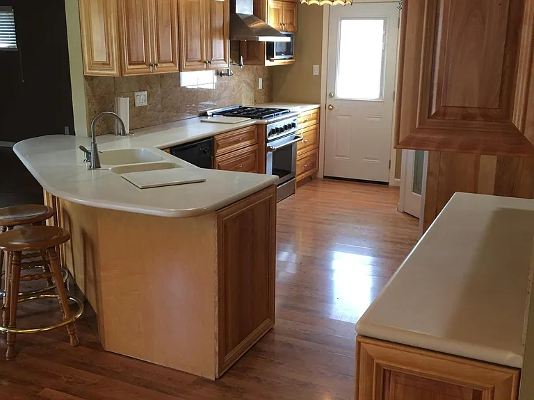 9001 Feather River Way — Photo 19