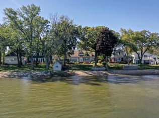7 S Shore Dr, Forest Lake, MN 55025