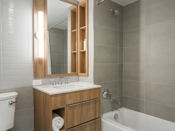 975 Nostrand Avenue image 12 of 23