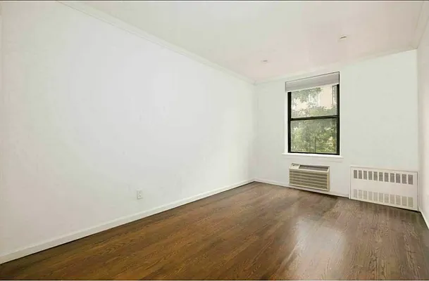 Rented by Compass | media 9