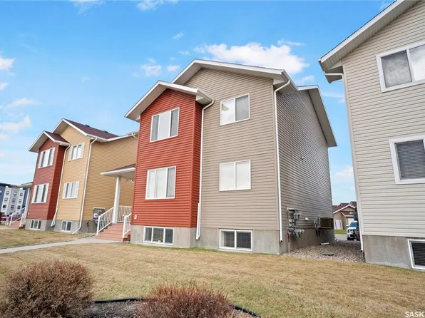UNIT 6-5004 James Hill ROAD, Regina, SK S4W 0E8