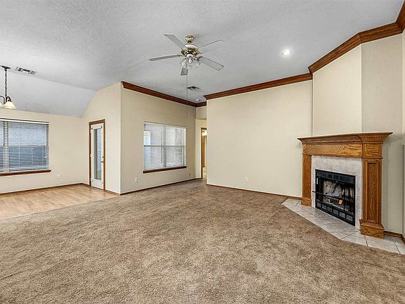 4th image of 4431 NW Wolf Creek Blvd