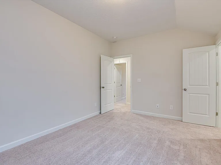 8297 Bannock Cir — Photo 32