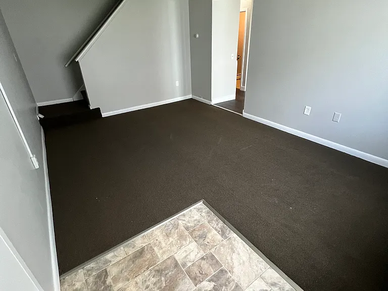 92 Wakelee Rd #D — Photo 12