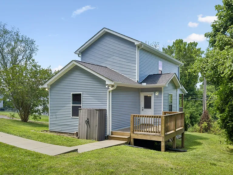 91 Valley View St — Photo 30