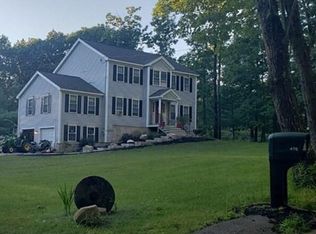 470 Marshall Rd, Fitchburg, MA 01420